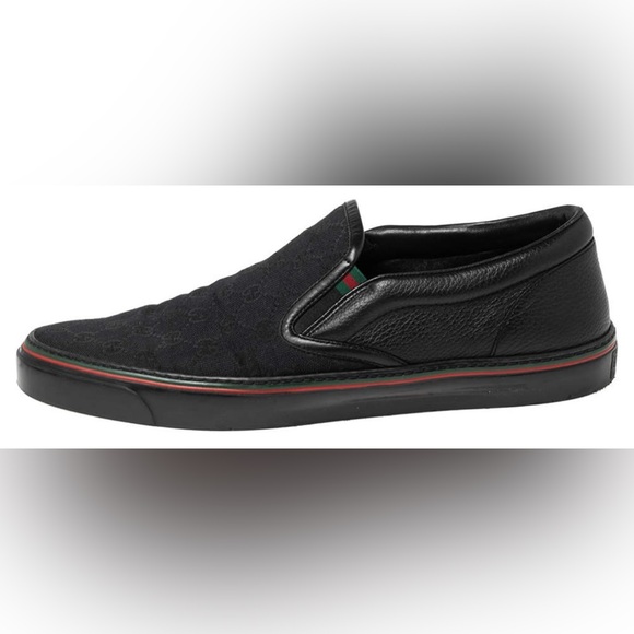 Gucci Dublin Slip On Sneaker in Black GG Canvas with G/R/G detail. Size 10.5 - Picture 2 of 16